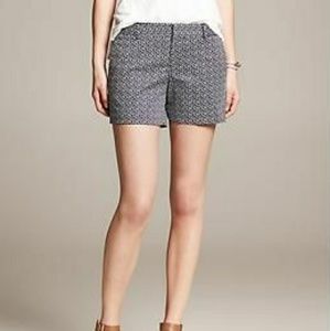 Banana Republic Hampton Fit Shorts